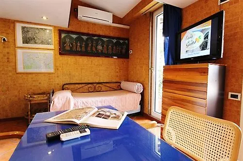 *** Apartahotel Residence Candia Roma Italia